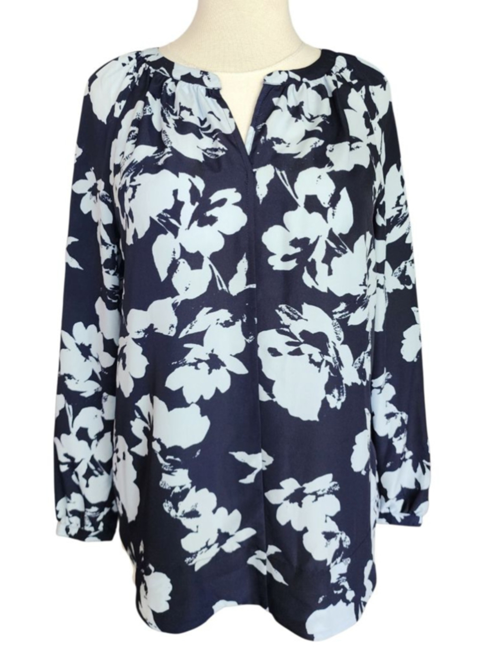 Daisy Fuentes Blue Pearl Floral Tunic Top Long Sleeve Blouse Size S NWT Career
